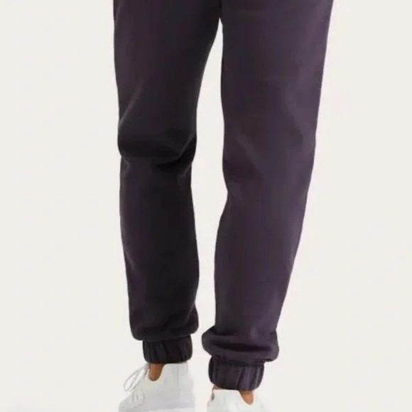 Peloton Apparel Chic Jogger Sweatpants, H0121 Purple, NWT, Sz M - Picture 4 of 10